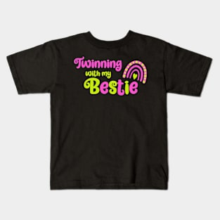 Twinning With My Bestie Spirit Week Twin Day Best Friend Kids T-Shirt